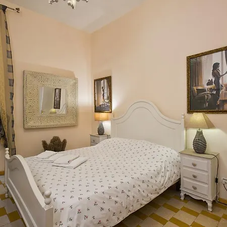 Apartment Pantheon Beautiful Rome